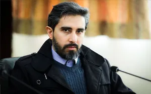 احسان صالحی: باید در سیاست داخلی افکار عمومی را به‌روز کنیم