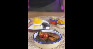 طرز تهیه خورشت مرغ و گشنیز؛ یک غذای خوش‌عطر و خوشمزه