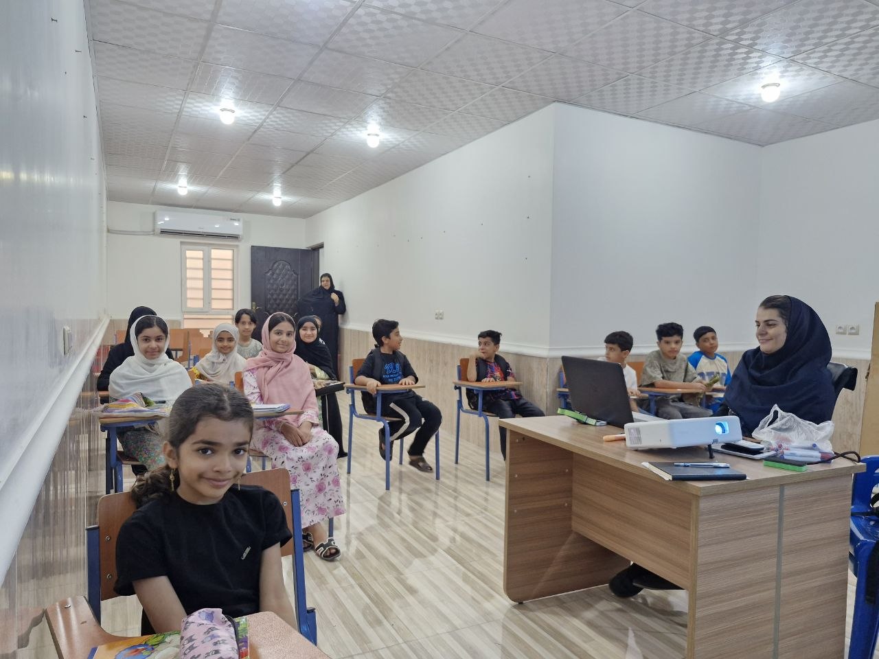 بچه های کتابخانه ؛ روایتی از یک کتابخانه‌ کوچک روستایی در جنوب ایران
