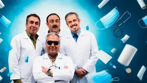 لحظات بامزه از پشت صحنه سریال «در حاشیه»