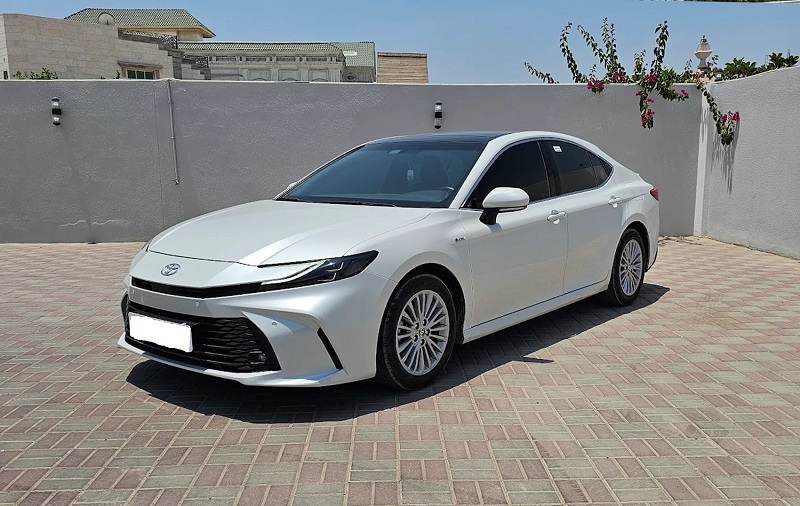تویوتا کمری؛ سدان معروف به کم‌خرج بودن