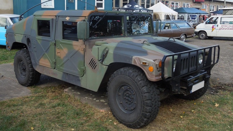 هاموی AM General HMMWV هاموی AM General HMMWV
