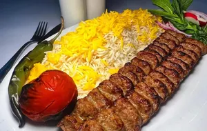 طرز تهیه راحت‌ترین کباب کوبیده دنیا در خانه؛ ساده، خوشمزه و آبدار