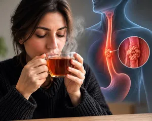 چای، قهوه و شیر را داغ می نوشید؟ سرطان مری در کمین تان است!