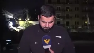 لحظه مجروح شدن خبرنگار شبکه المنار در حمله صهیونیست‌ها در لبنان