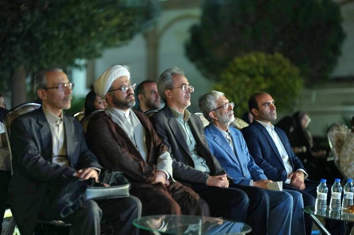 حداد عادل: بنیاد زبان و ادبیات ترکی تاسیس میشود حداد عادل: بنیاد زبان و ادبیات ترکی تاسیس میشود