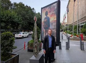 بازجویی و توقیف وسایل روزنامه نگار آمریکایی پس از بازگشت از ایران