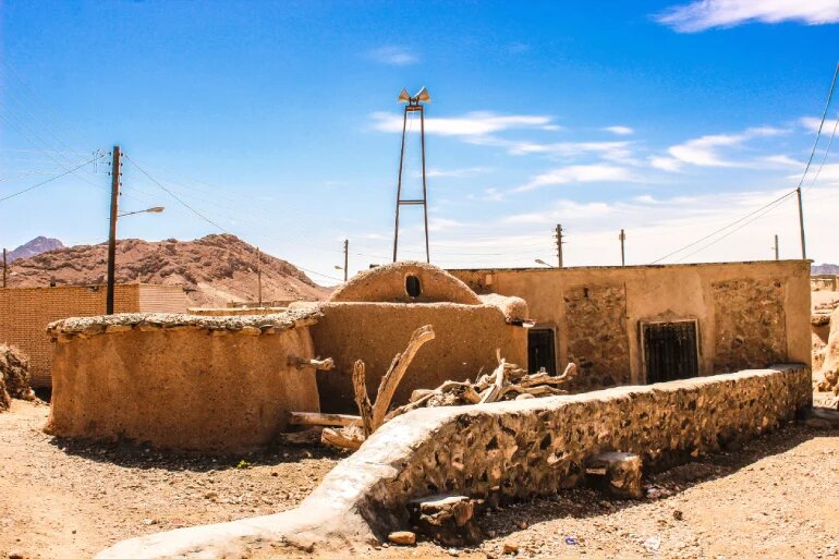 در این روستای ایران استفاده از تلویزیون و نوشیدن چای ممنوع بوده! در این روستای ایران استفاده از تلویزیون و نوشیدن چای ممنوع بوده!