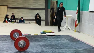 هفت وزنه‌بردار بانوی ایران برای رقابت‌های جهانی چین به اردو دعوت شدند