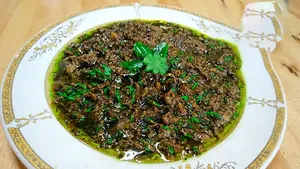 طرز تهیه فسنجون با خیار غذای محلی گیلان
