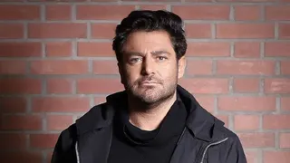 محمد رضا گلزار: هر کسی را به خانه ات راه نده
