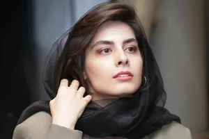 گوشه‌هایی از مراسم یادبود مریم همتیان با حضور بازیگران