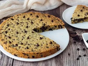 طرز تهیه کوکی کیک خوشمزه؛ یک عصرانه ساده و سبک