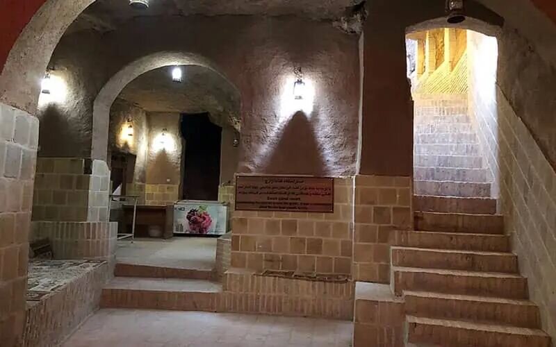 قنات زارچ در استان یزد قنات زارچ در استان یزد