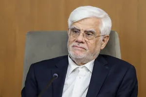 عارف: راهبرد دولت وفاق این است که با مردم با صراحت و صداقت صحبت کند