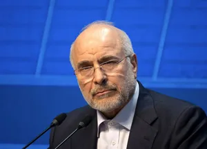 قالیباف: اگر آمریکا به تعهداتش عمل نکند، با زبان قدرت او را مجبور به انجام تعهداتش می‌کنیم