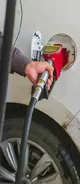 معماي يك ميليارد توماني بنزين/ وقتی قیمت خودرو جای مصرف بنزين را می‌گیرد