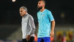 روزبه چشمی به رکورد ۲۰۰ بازی با پیراهن استقلال رسید
